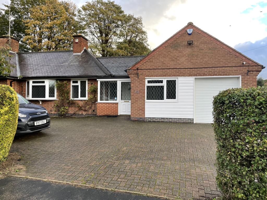 4 bedroom bungalow for rent in Station Road, Glenfield, LE3