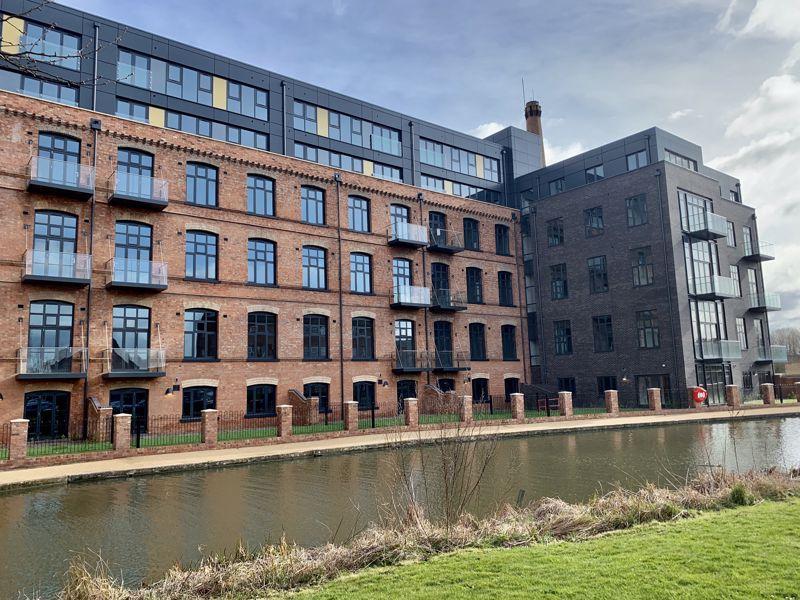 2 bedroom apartment for rent in The Mill Waterside Village