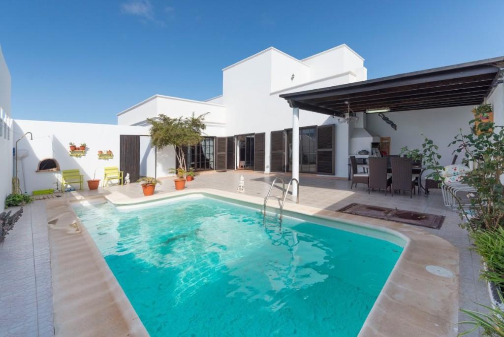 5 bedroom house for sale in Tahiche, Lanzarote, Canary Islands, Spain
