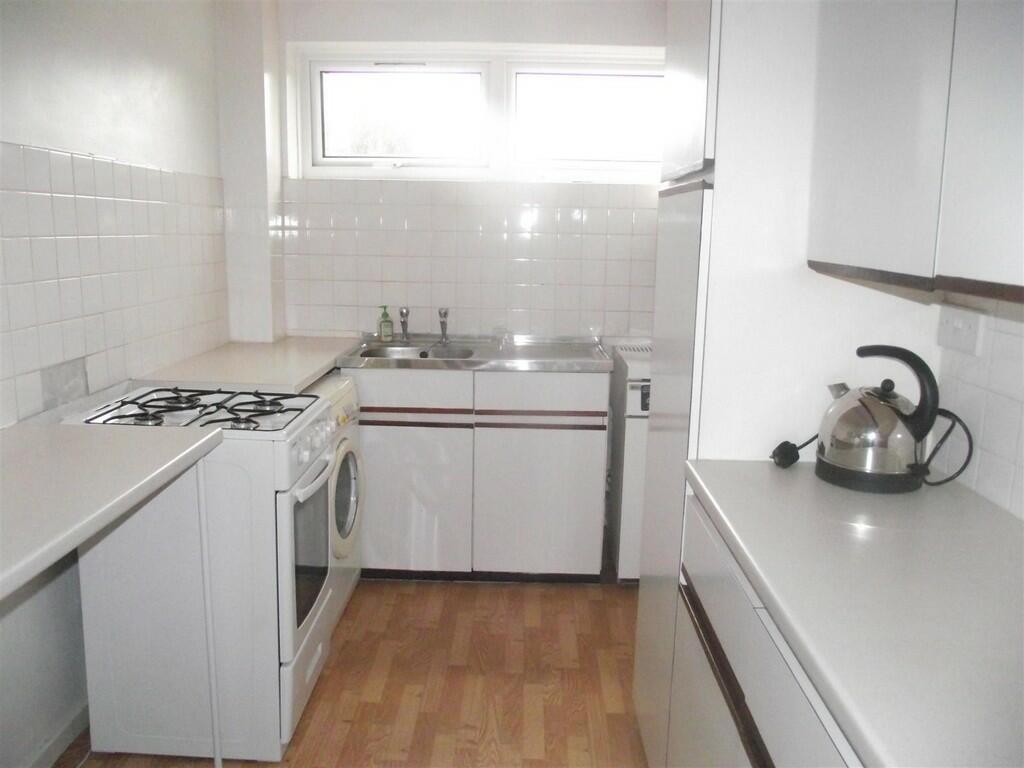 2 bedroom apartment for rent in Winn Road, Southampton, SO17
