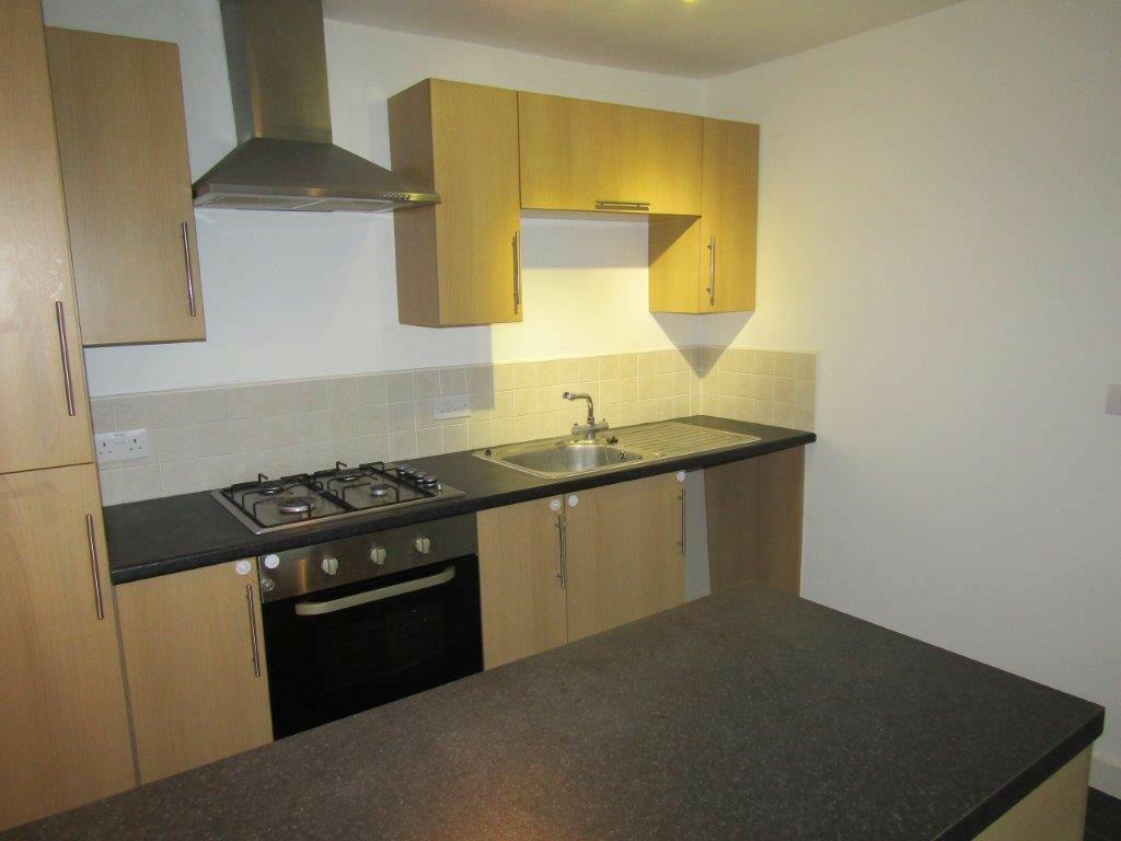 2 bedroom flat for rent in Bursledon Road, SO30
