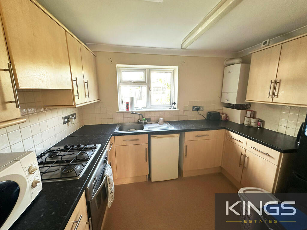 2 bedroom ground floor flat for rent in Wilmer Road, Eastleigh, SO50
