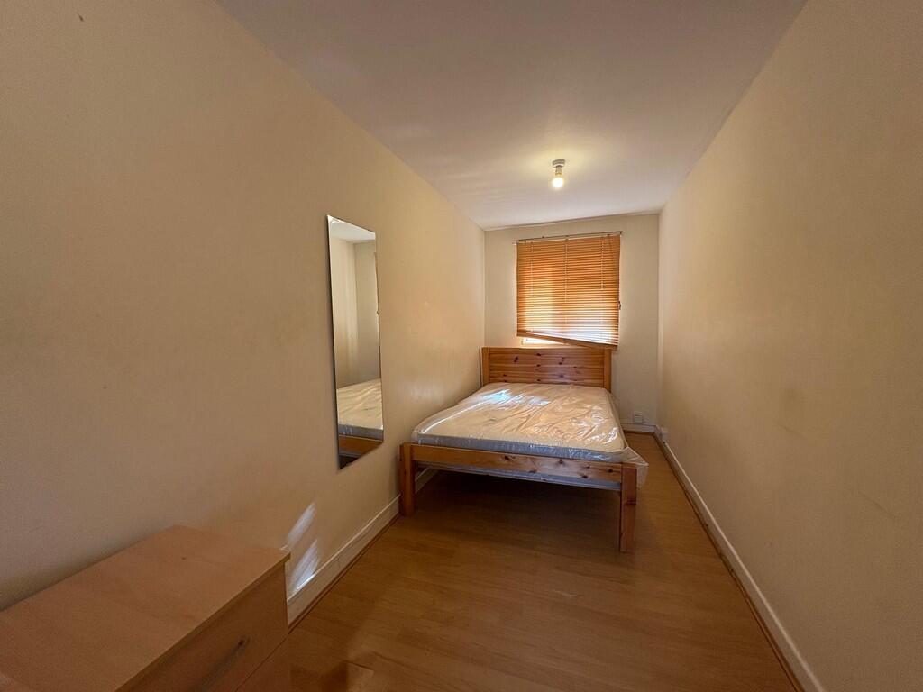 Main image of property: Lodge Road, Southampton