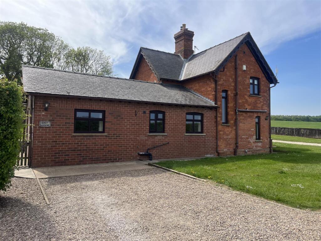Main image of property: Muckton, Louth