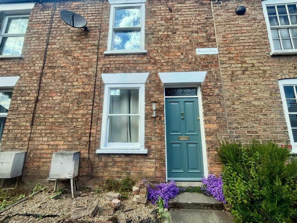 Main image of property: Pleasant Place, Louth