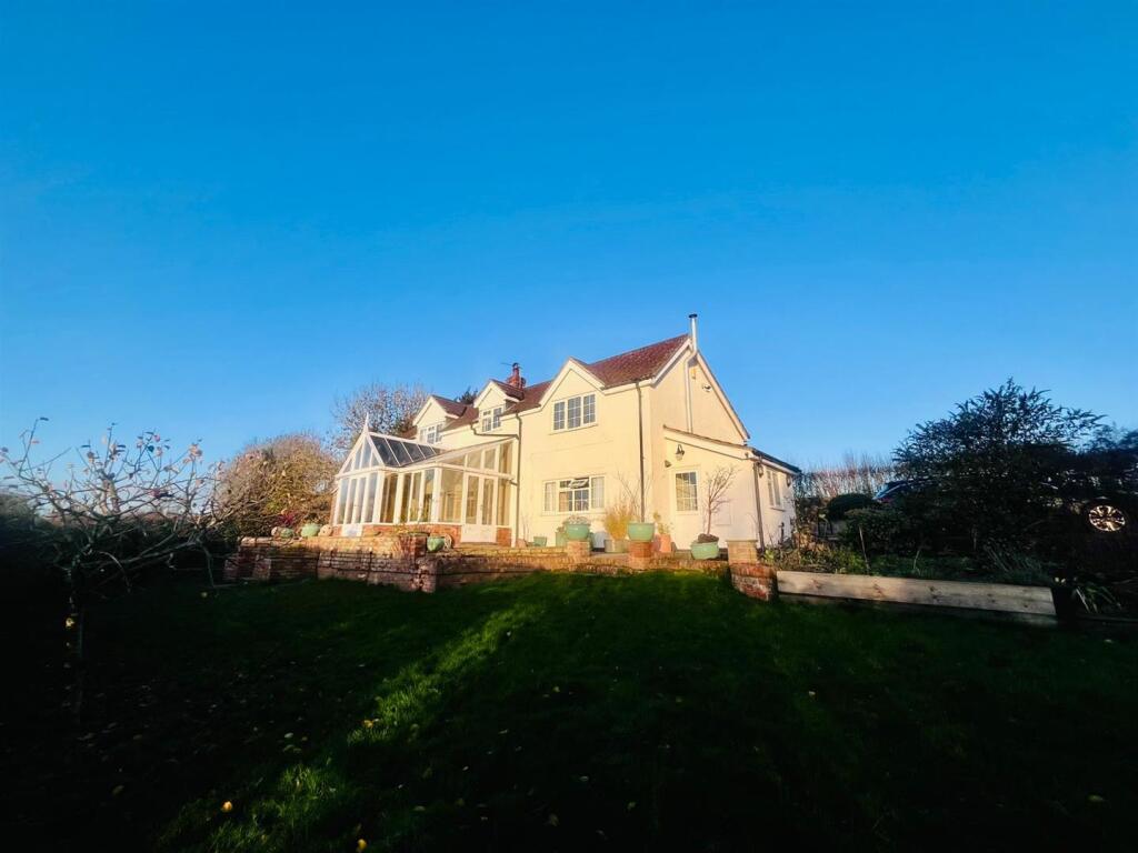 Main image of property: Raithby-Cum-Maltby, Louth