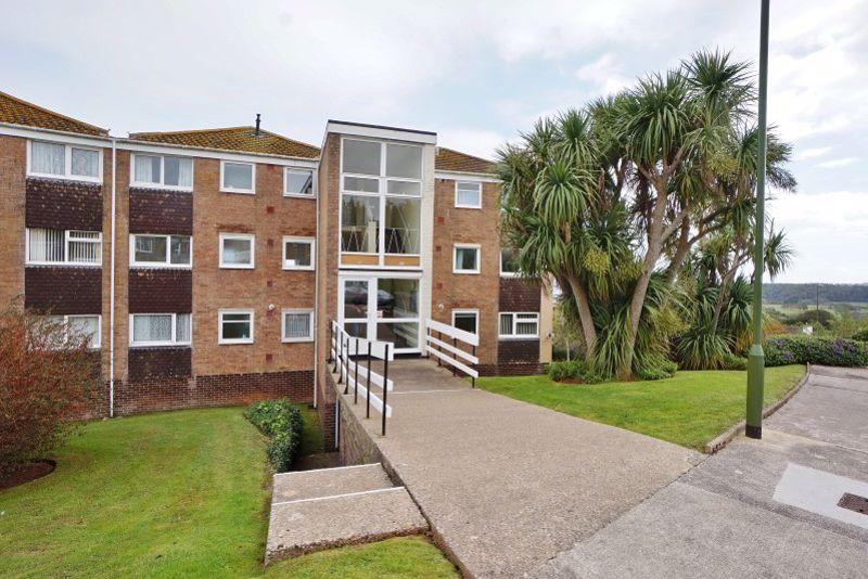 2 bedroom flat for sale in Silver Bridge Close, Paignton AF43, TQ4