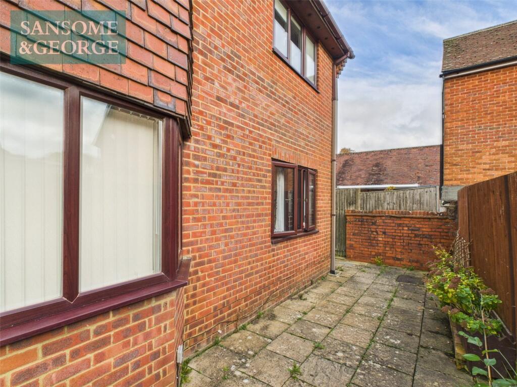 Main image of property: Phoenix Court, Kingsclere, Newbury, Hampshire, RG20