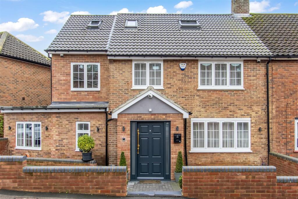 Main image of property: Cedar Close, Potters Bar