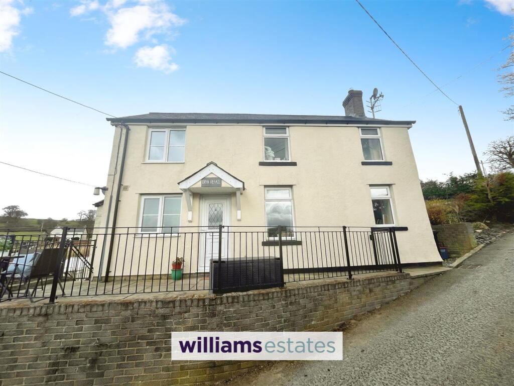 Main image of property: Gwyddelwern