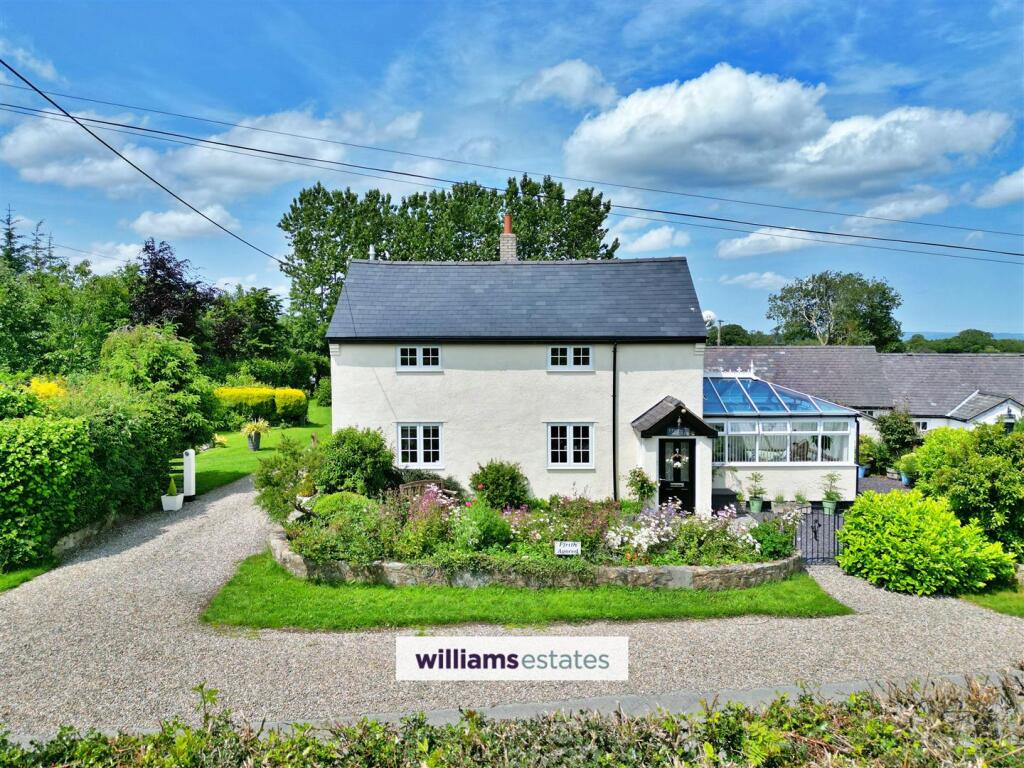 Main image of property: Pwllglas