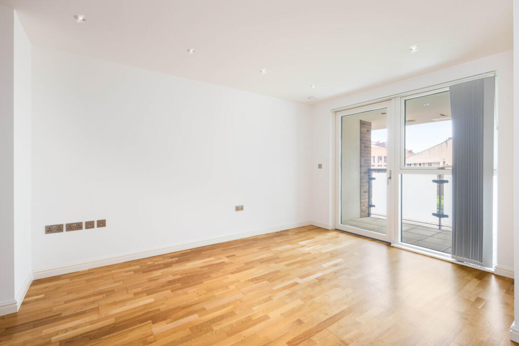 Main image of property: Giles Court, 4 Tabernacle Gardens, London, E2