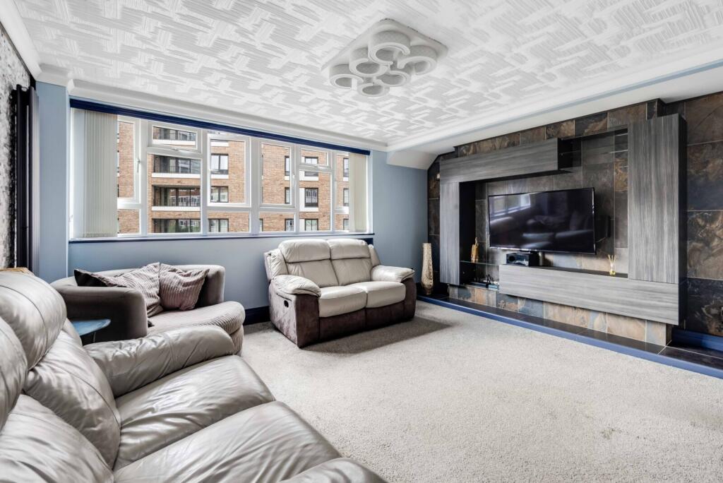 Main image of property: Weymouth Terrace, London, E2