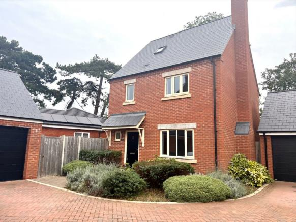 Main image of property: Salter Close, Raunds, WELLINGBOROUGH