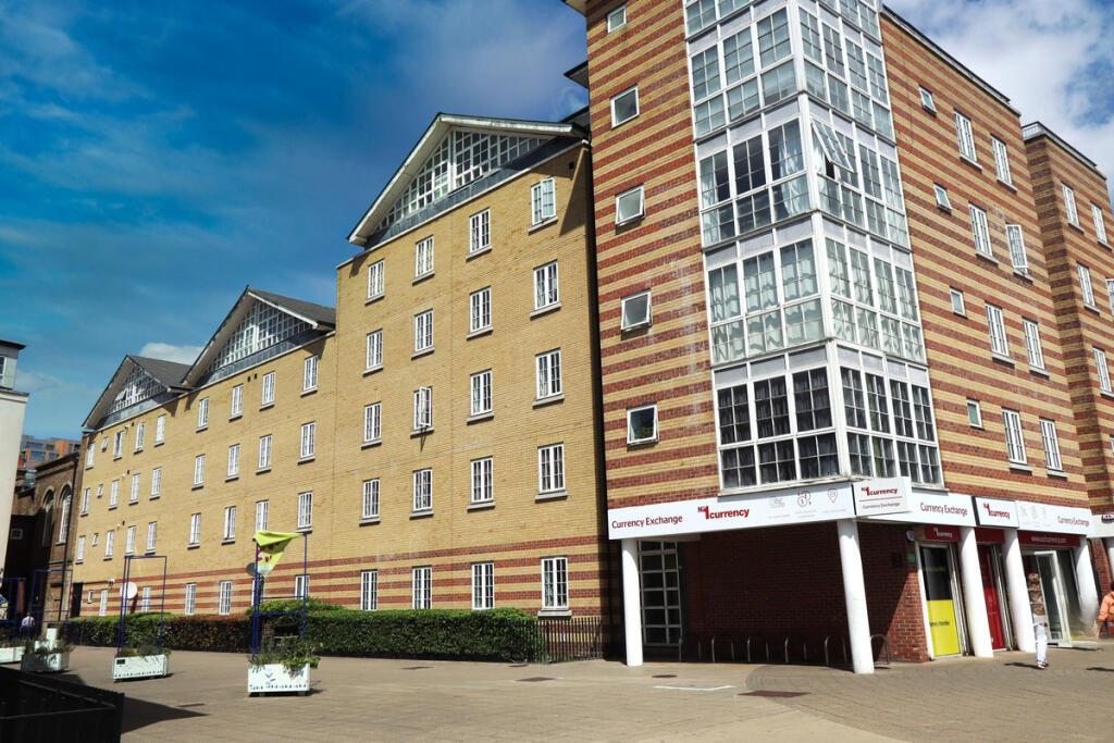 Main image of property: Malt House Place, Romford, RM1