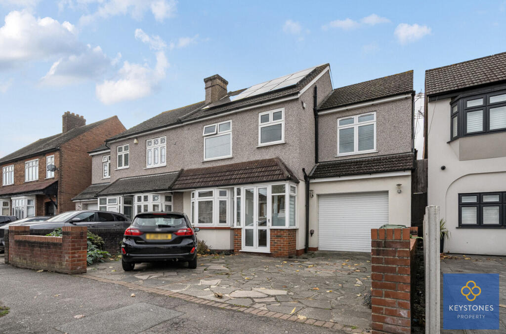 Main image of property: Mawney Road, Romford, RM7