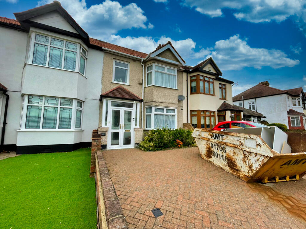 Main image of property: Havering Road, Romford, RM1