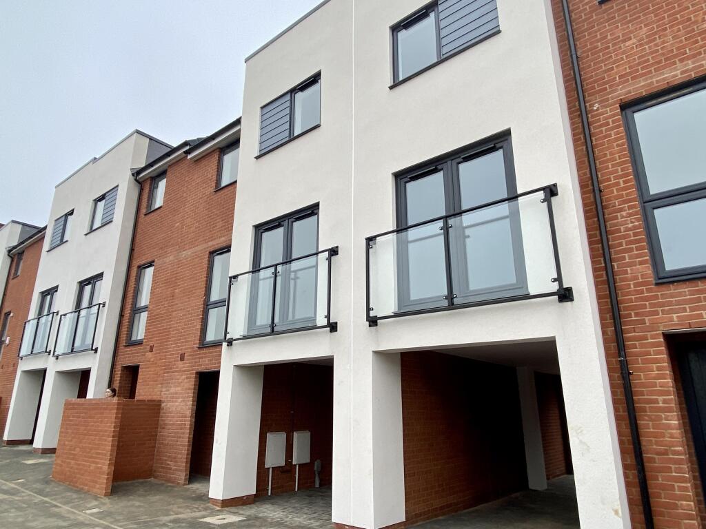 Main image of property: Washington Close, IPSWICH