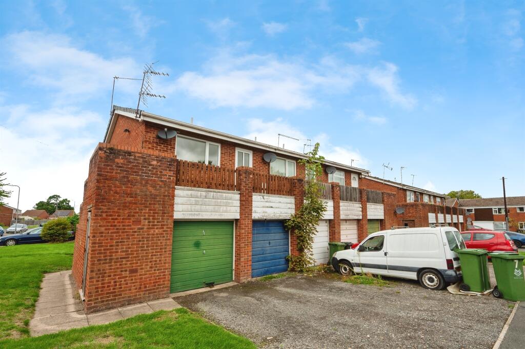Main image of property: Elkstone Close, WORCESTER