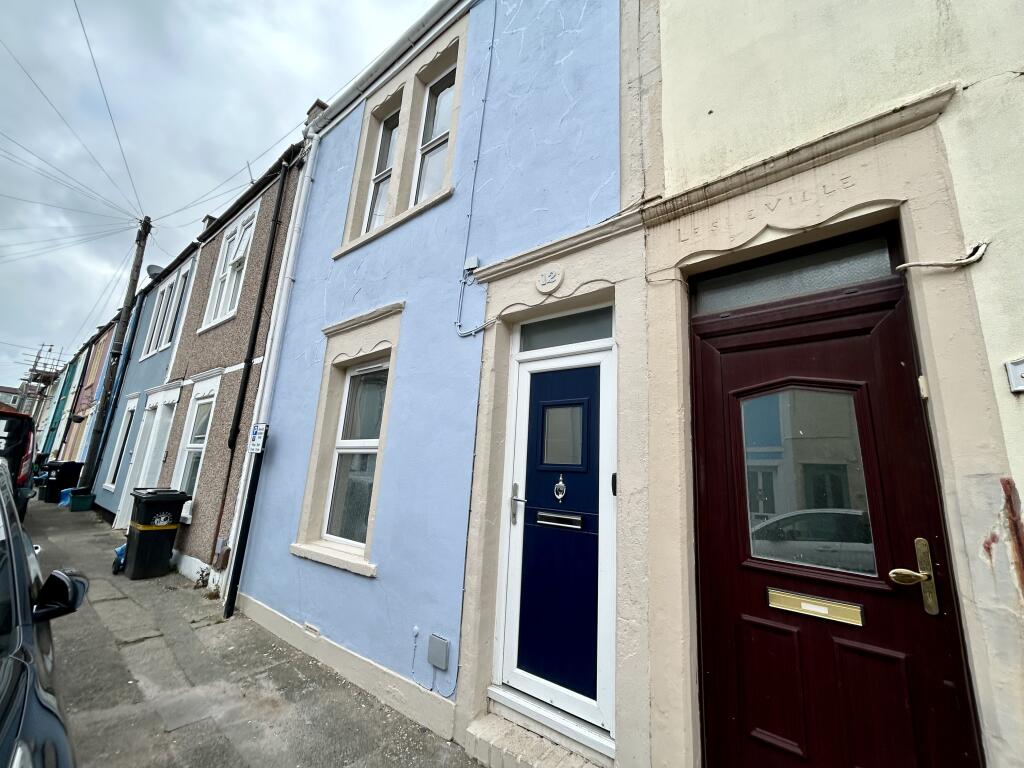 3 bedroom house for rent in Dartmoor Street, BRISTOL, BS3