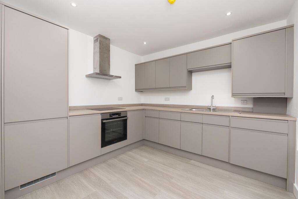Main image of property: Bath Road, Totterdown, BRISTOL