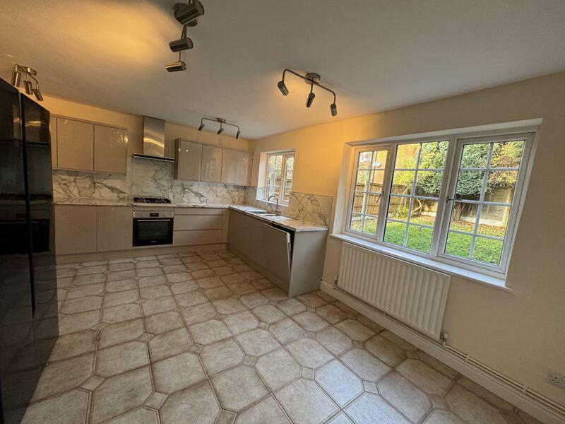 Additional property image - Elmbridge Drive, Solihull