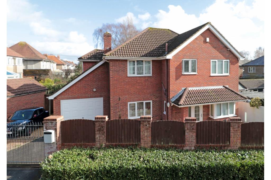 4 bedroom detached house for sale in Fernside Road, Bournemouth, BH9
