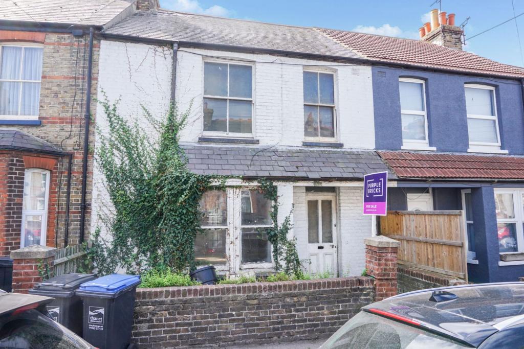 3 bedroom terraced house for sale in Victoria Avenue, Margate, CT9