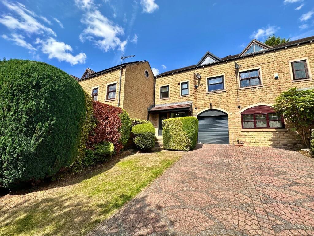 Main image of property: Grove Nook, Longwood, Huddersfield