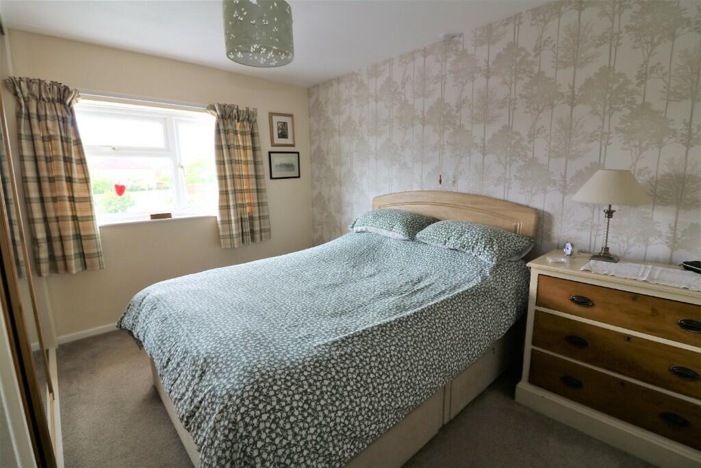 5 bedroom detached house for sale in Holloway, Pershore, Worcestershire