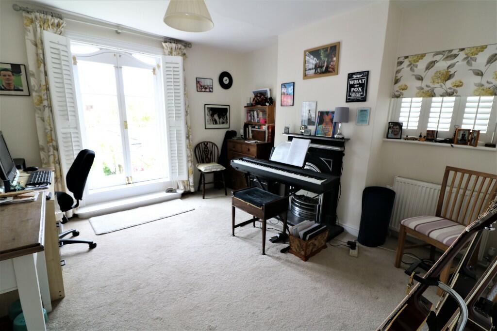 3 bedroom town house for sale in Bridge Street, Pershore