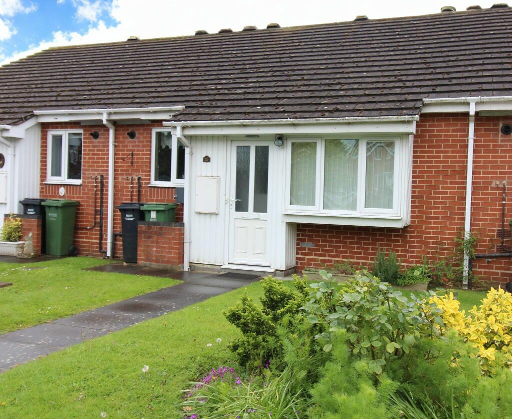 2 bedroom terraced bungalow for sale in Rushers Close, Pershore