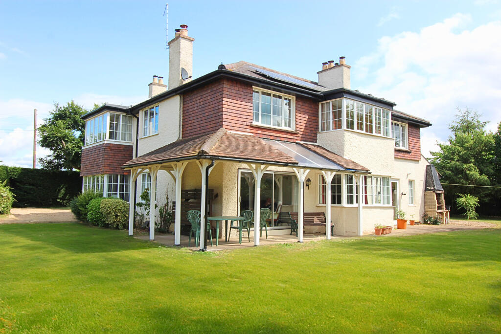 Main image of property: Sandilands 45 Pensham, Pensham, Pershore, Worcestershire