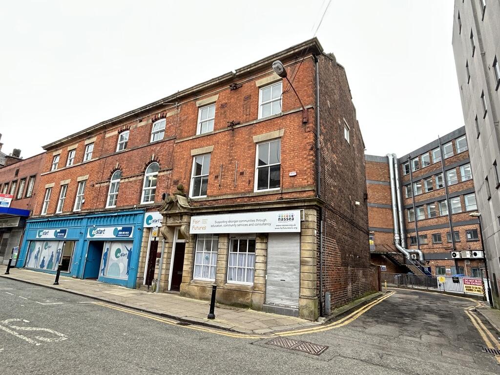 Main image of property: 17 Broad Street, Bury, Lancashire, BL9 0DA
