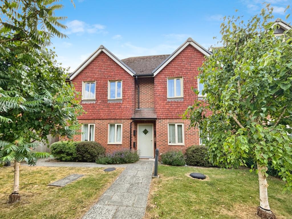 Main image of property: Maidstone Road Paddock Wood TN12