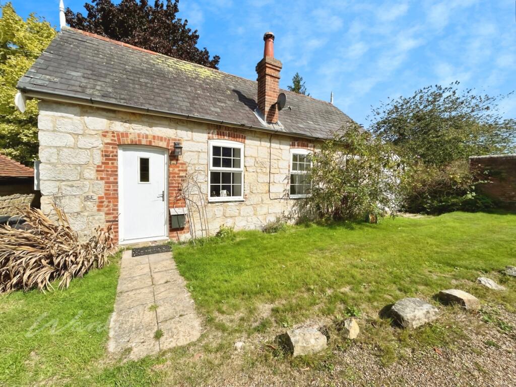 Main image of property: Park Grove Court Lye Green TN6