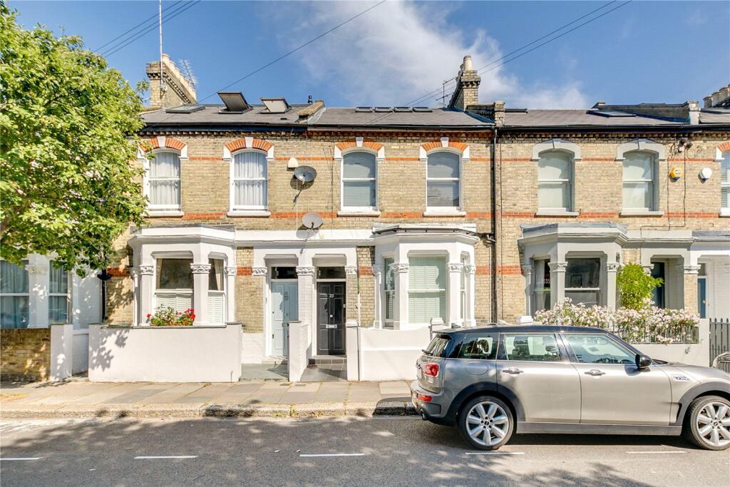 2 bedroom for sale in Chaldon Road, London, SW6