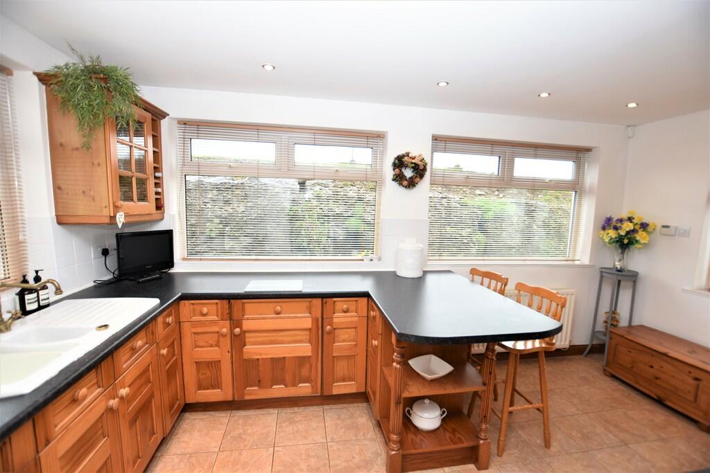 5 bedroom detached house for sale in Coast Road, Baycliff, Ulverston, LA12