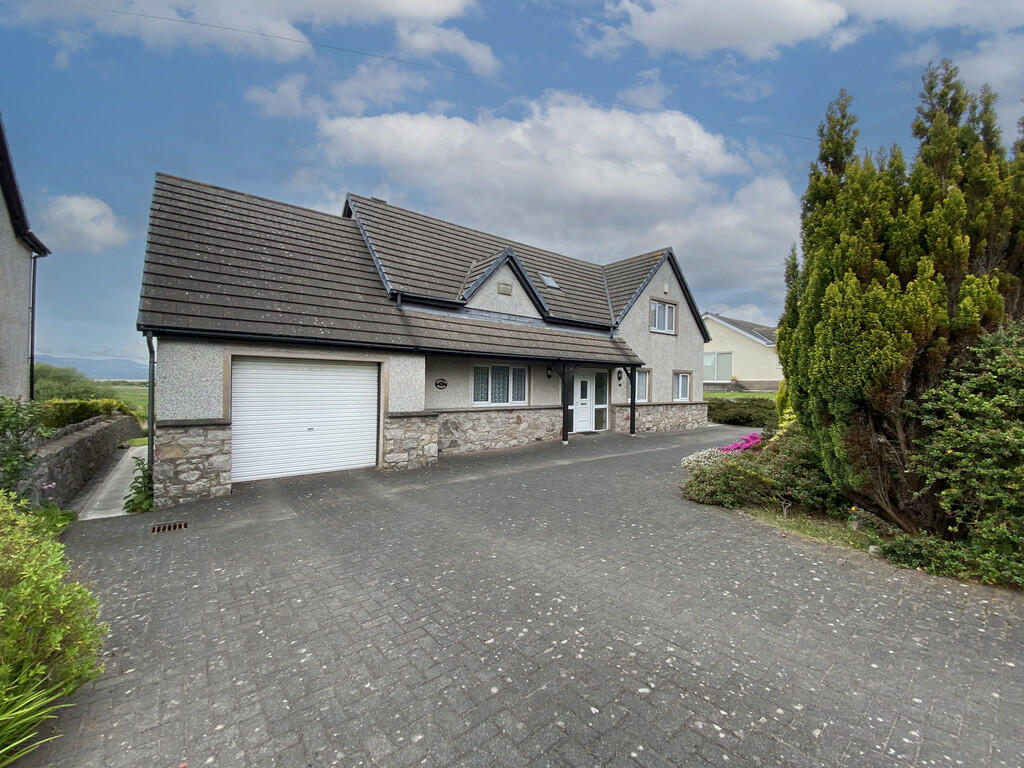 5 bedroom detached house for sale in Saves Lane, Ireleth, Askam-in ...