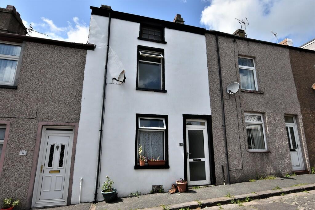 2 bedroom terraced house for sale in Porter Street, DaltoninFurness