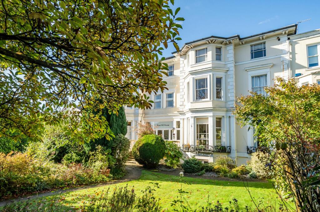 2 bedroom apartment for sale in Clarence Road, Rose Hill House Clarence