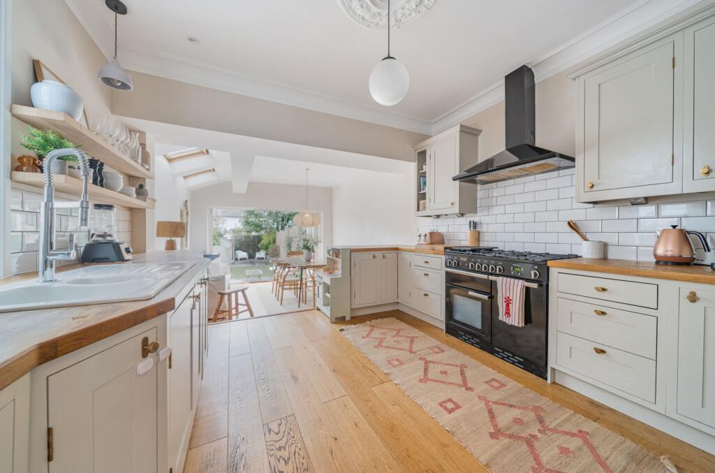 Main image of property: Princes Street, Tunbridge Wells, TN2