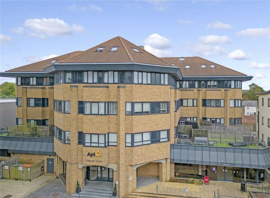 1 bedroom flat for rent in New Road, Brentwood, Essex, CM14