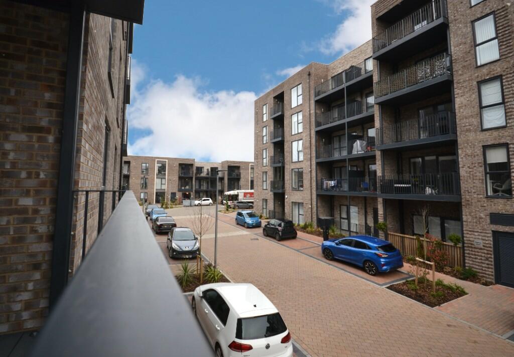 2 bedroom apartment for rent in Academy Way, Loughton, Essex, IG10