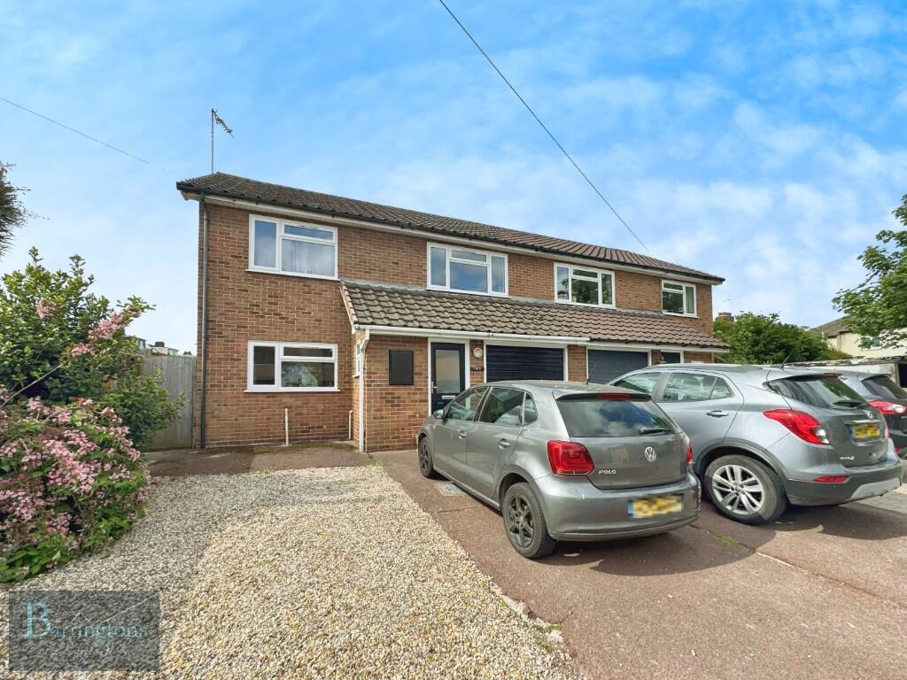 Main image of property: Lynmouth Gardens, Chelmsford, Essex, CM2