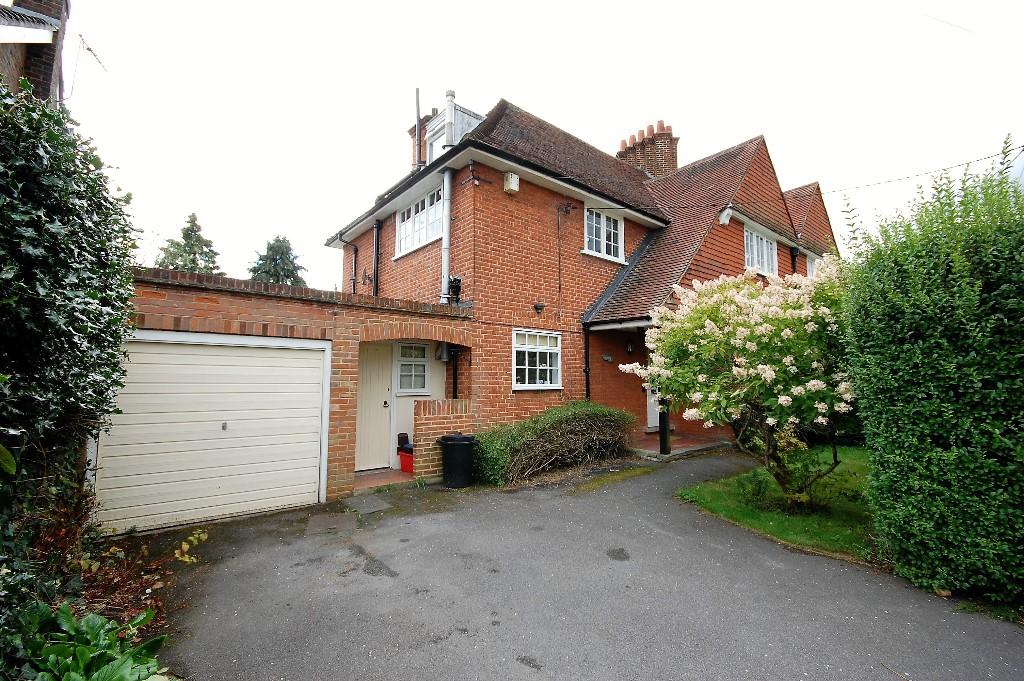 Main image of property: POST OFFICE ROAD, Ingatestone, CM4