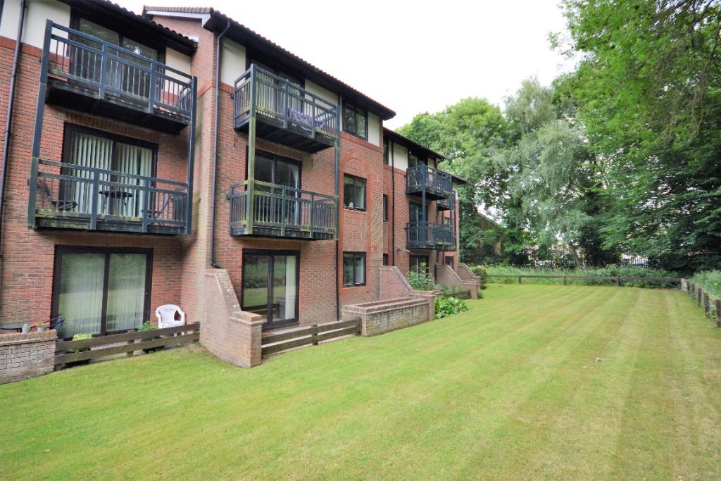 Main image of property: Bradwell Court, Shenfield, Essex, CM13