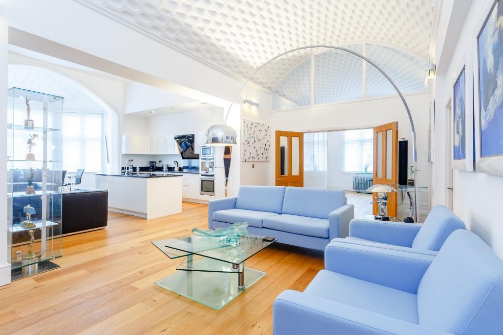 Main image of property: The Galleries, Brentwood, Essex, CM14