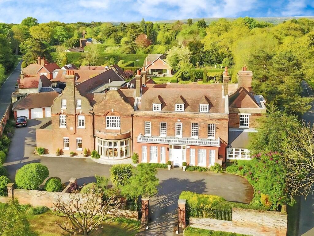 Main image of property: Back Lane, Ingatestone, Essex, CM4