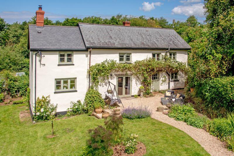 3 bedroom detached house for sale in Coleford Water, Lydeard St Lawrence, TA4